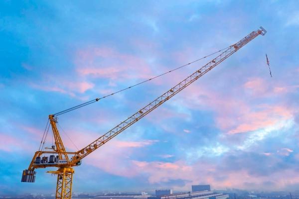 New-Potain-MCR-625-is-a-high-speed-high-performance-luffing-jib-crane-for-worlds-fastest-growing-markets-03.jpg